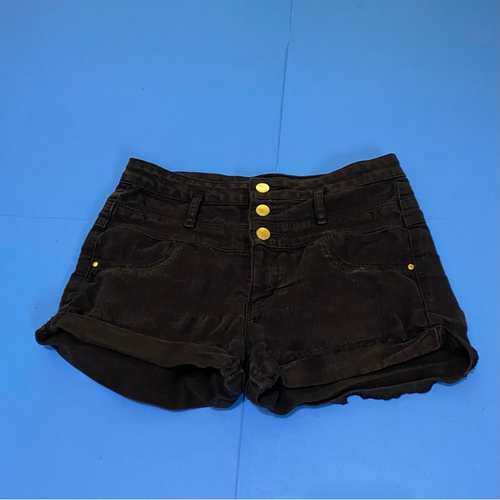 76. Refuge Women's Black Denim Shorts